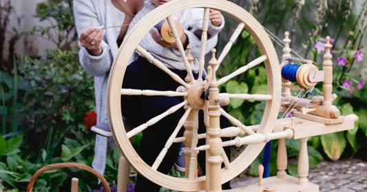 Zurück zum Ursprung: Warum das Spinnen von Wolle heute heute wieder beliebt ist